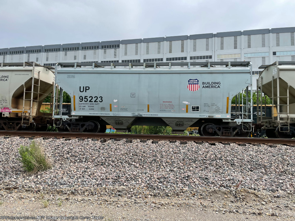 UP 95223